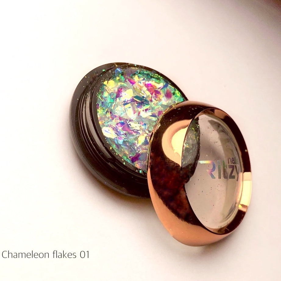 Chameleon (Aurora) flakes 01